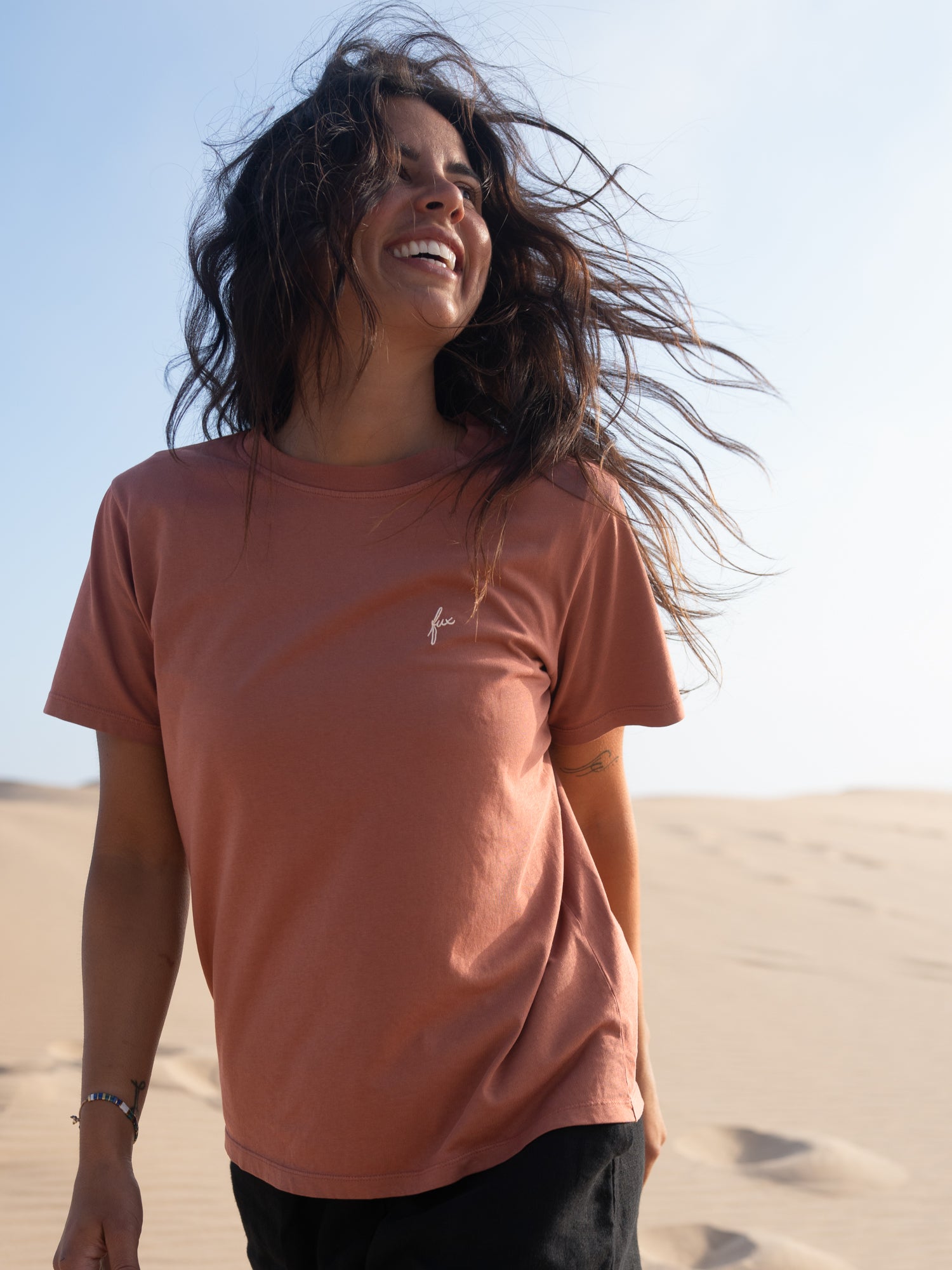 Nachhaltige und faire Frauen T-Shirts von FUXBAU