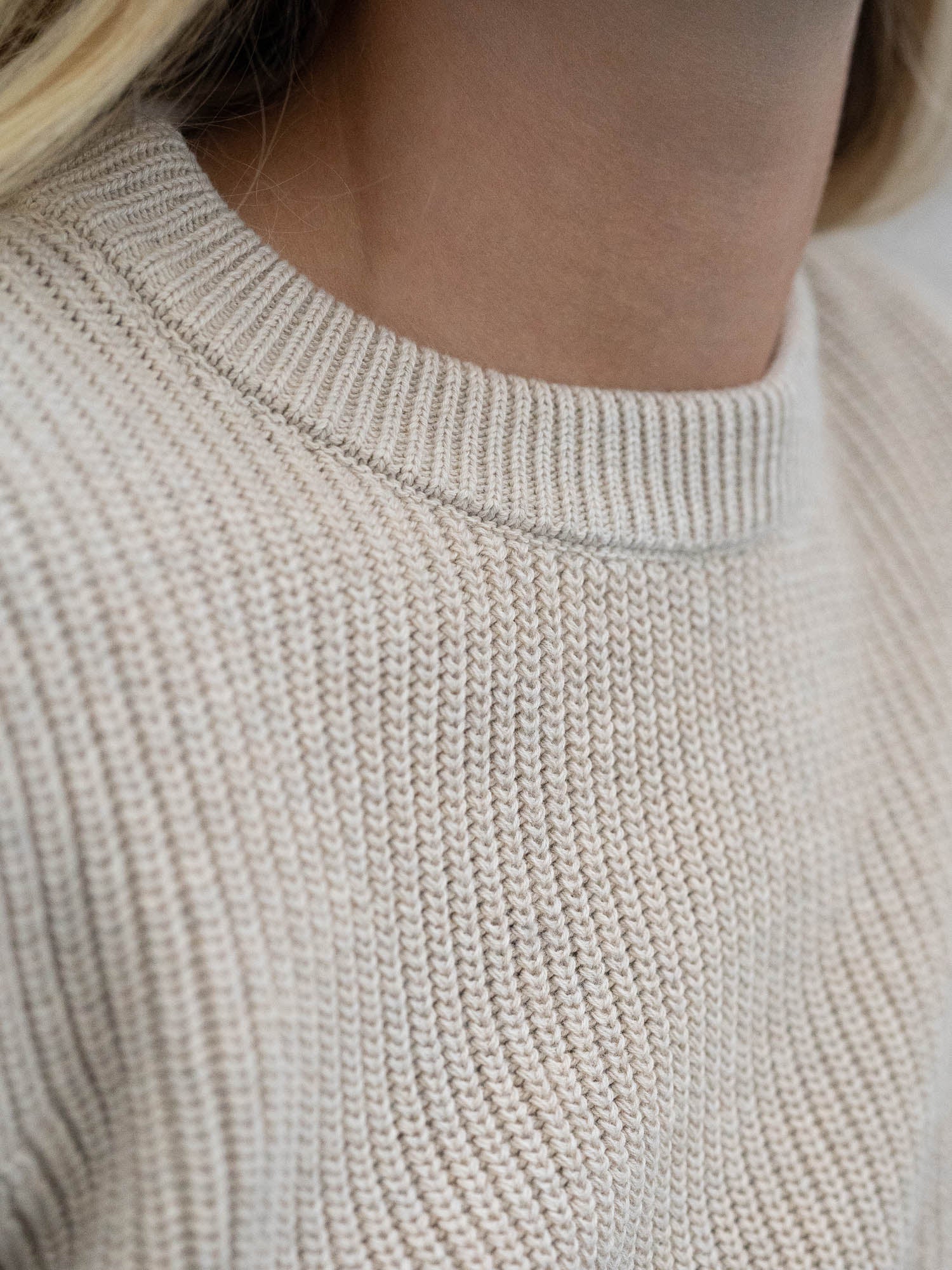 Mit liebe zum Detail der Frauen Strickpullover in beigemeliert aus Biobaumwolle von FUXBAU