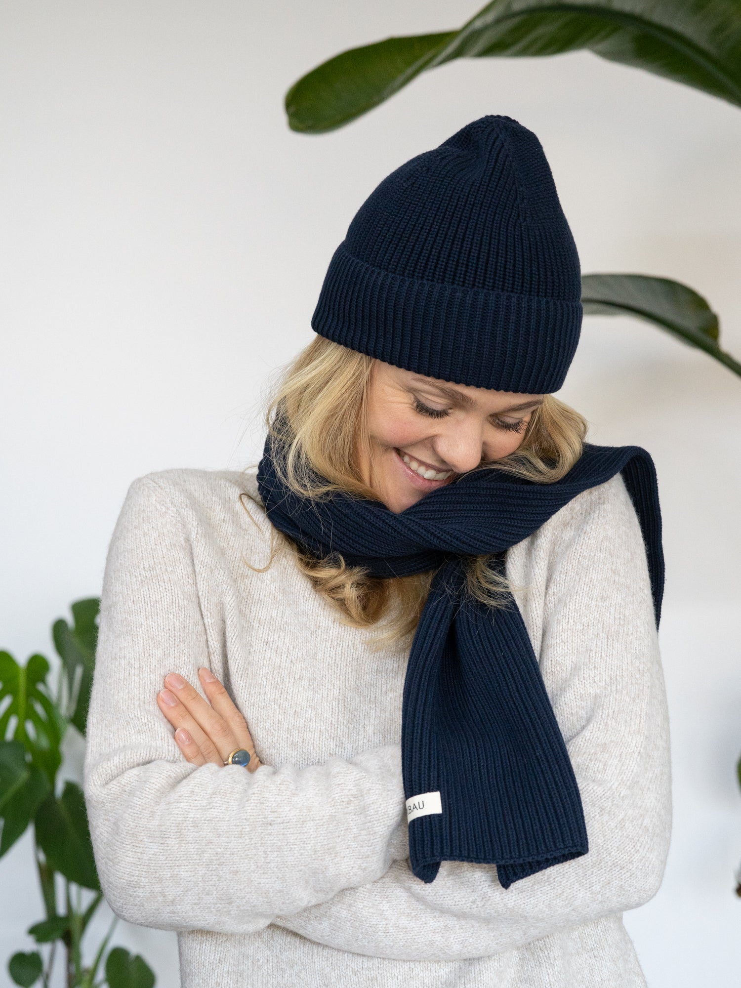 FUXBAU Fair Fashion 4Seasons Strickwaren Bundle bestehend aus Mütze und Schal in navy aus 100% Biobaumwolle.