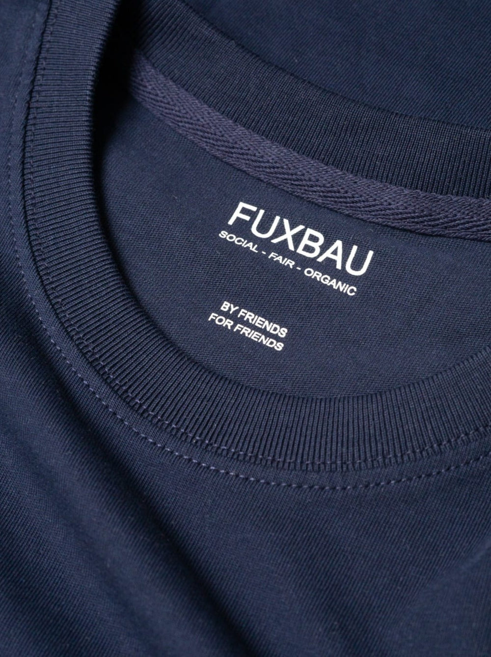 Imprint im navy Basic T-Shirt FUXBAU social - fair - organic.