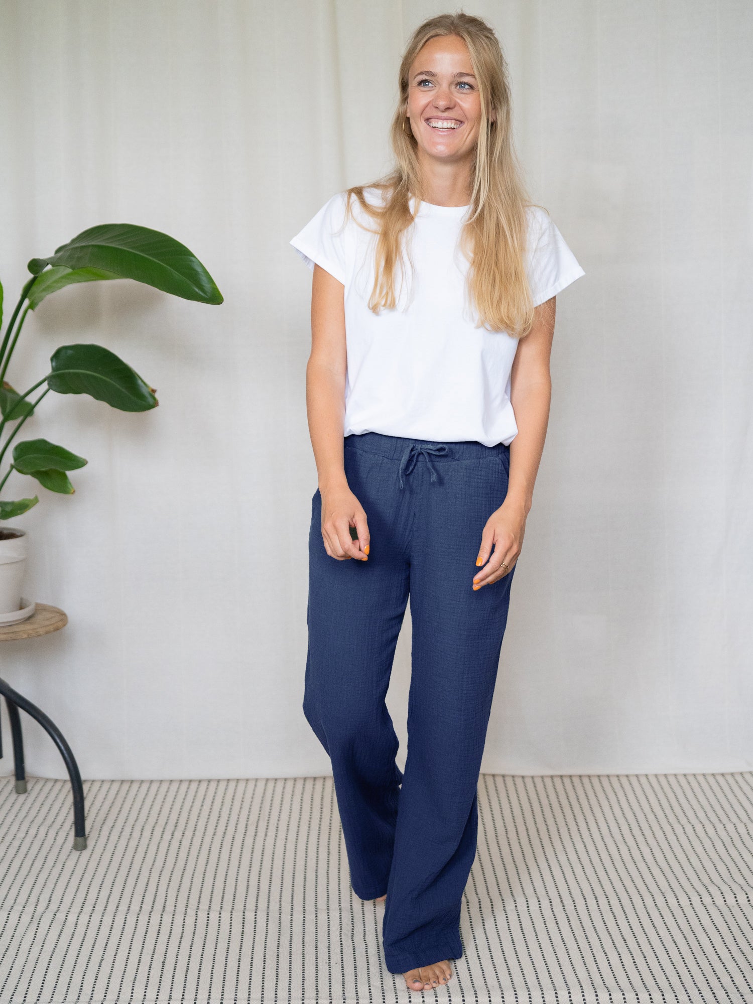 Musselinhose Damen blau aus Bio-Baumwolle GOTS locker fallend