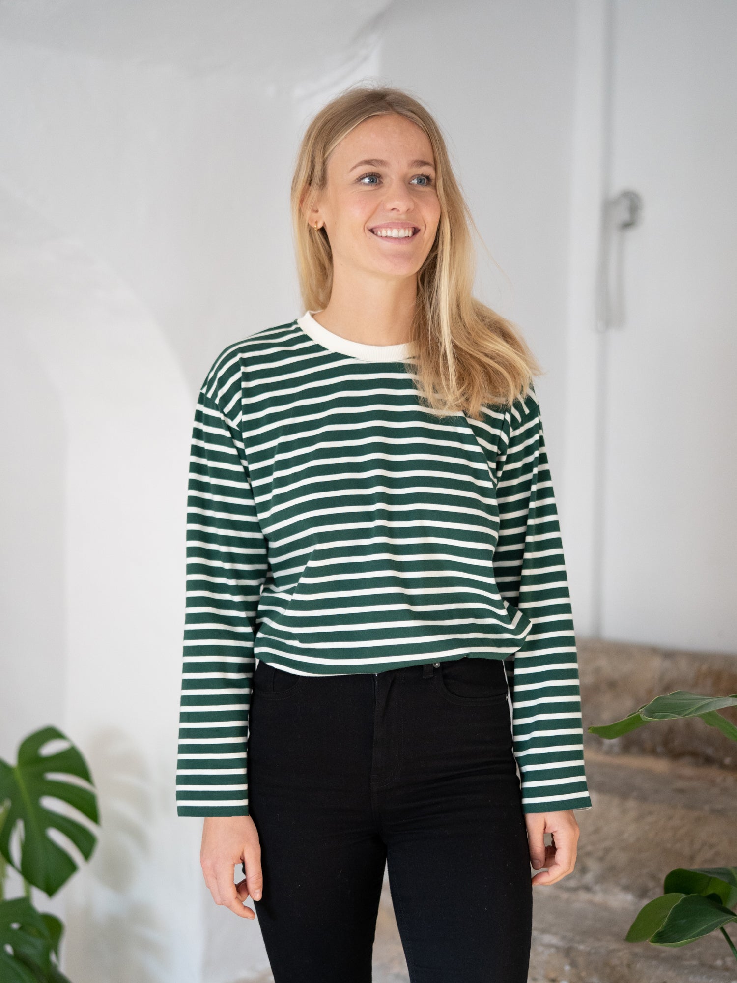 FUXBAU Fair Fashion Frauen Streifen Longsleeve in creme grün aus 100% GOTS zertifizierter Biobaumwolle.