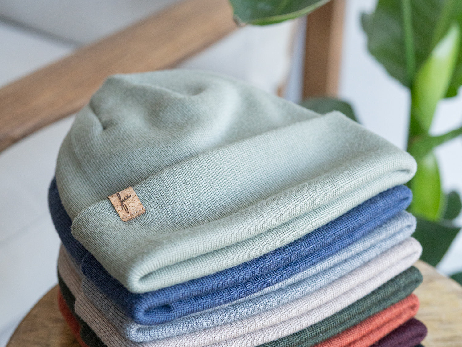 Nachhaltige Beanies und Mützen in vielen verschiedenen Farben