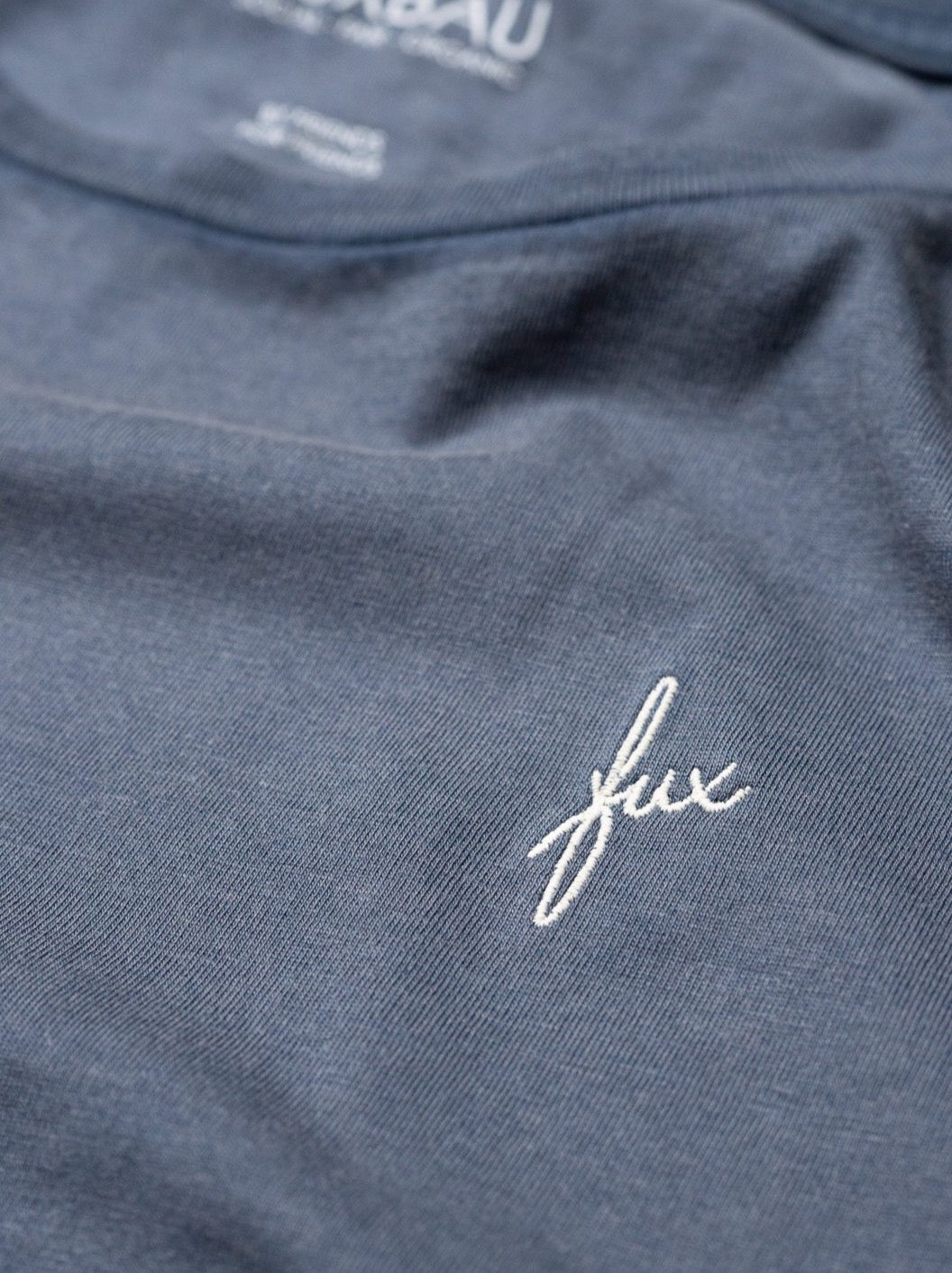 fuxbau-fair-fashion-frauen-fux-t-shirt-seeblau-bio-baumwolle-3