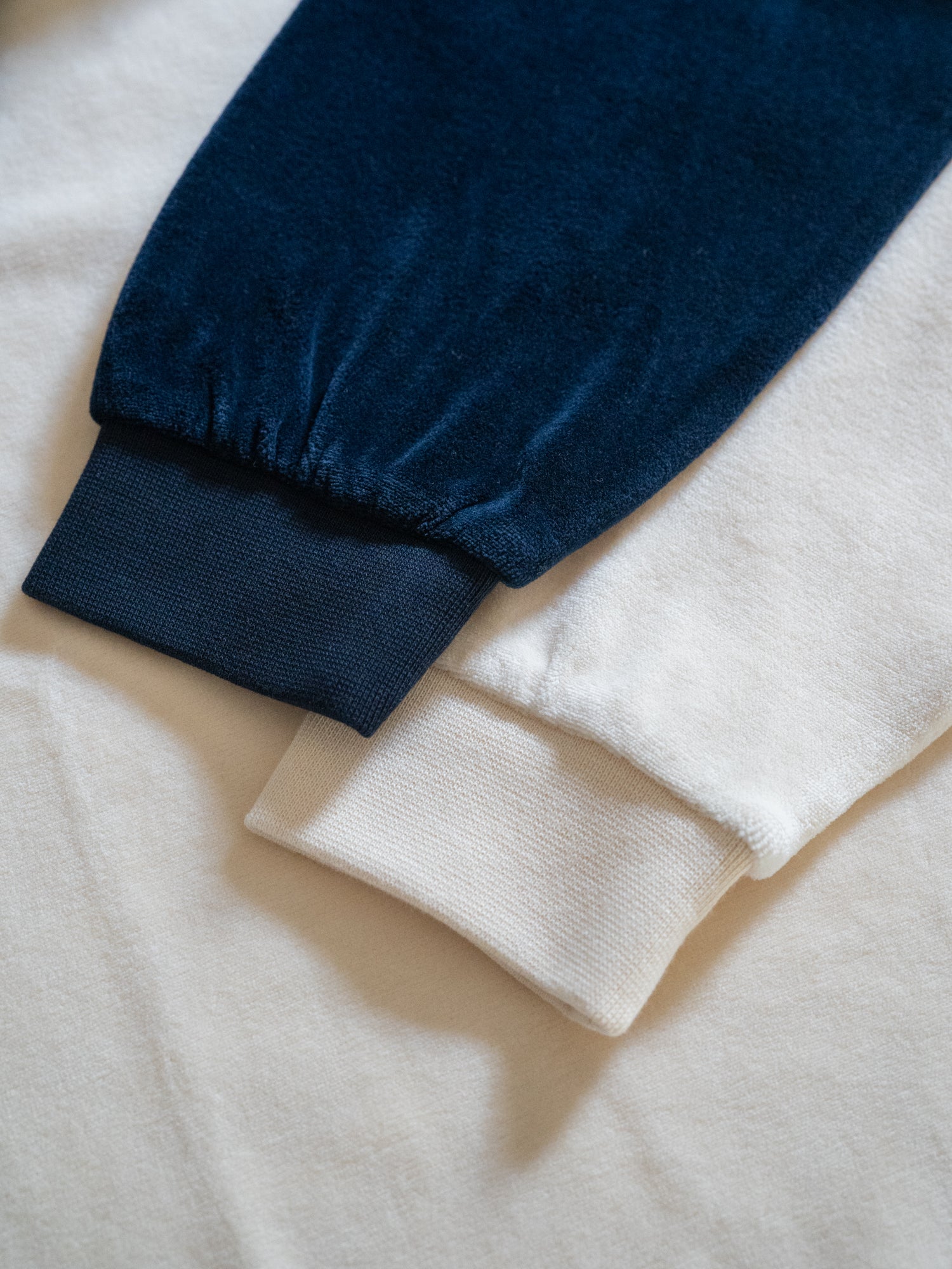 Frauen Samt Pullover - navy