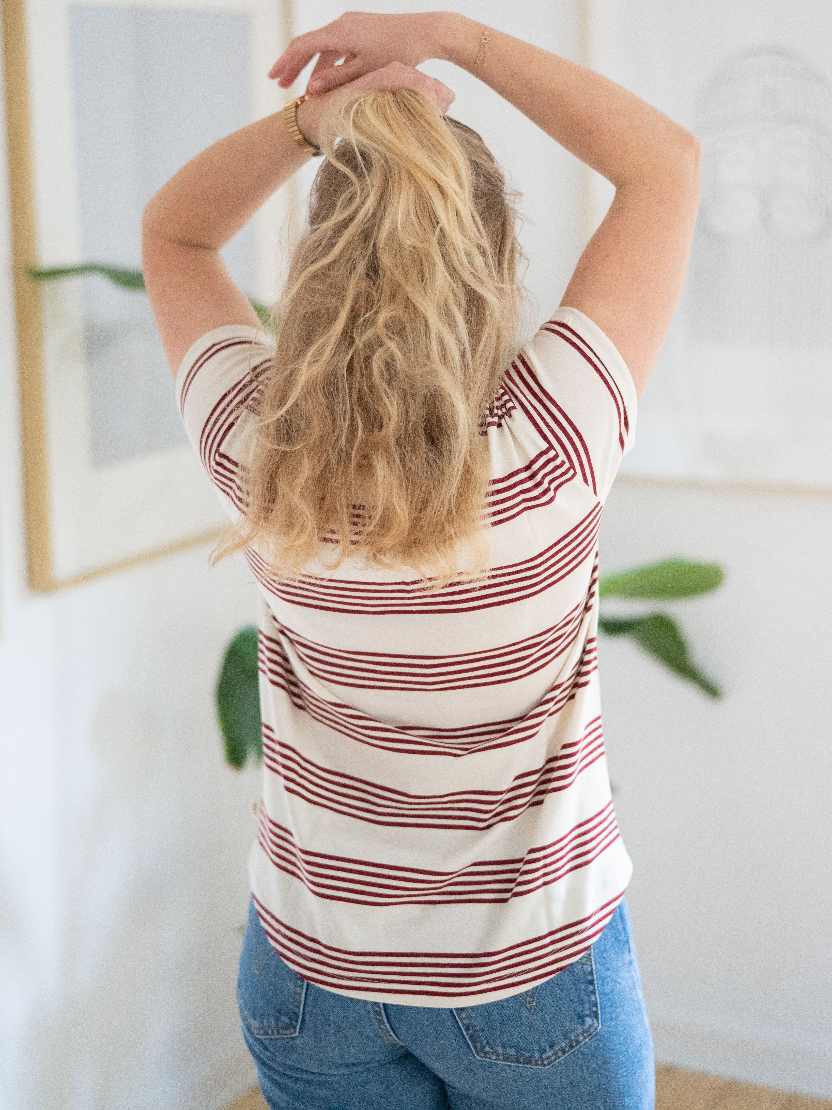 FUXBAU Fair Fashion Frauen Friendly Fabrics Streifenshirt in creme bordeaux gestreift.