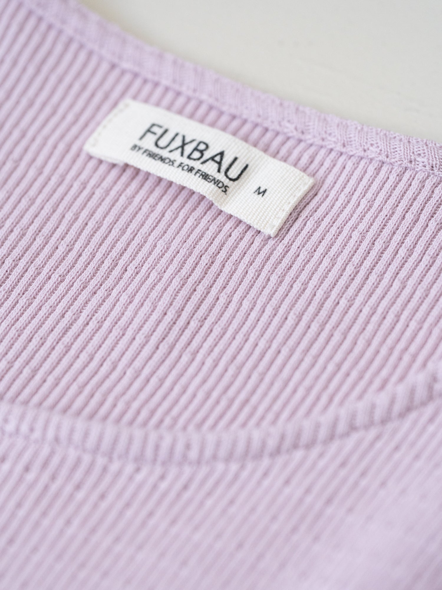 Rib Top Damen rosa aus Bio-Baumwolle GOTS Label Detail FUXBAU