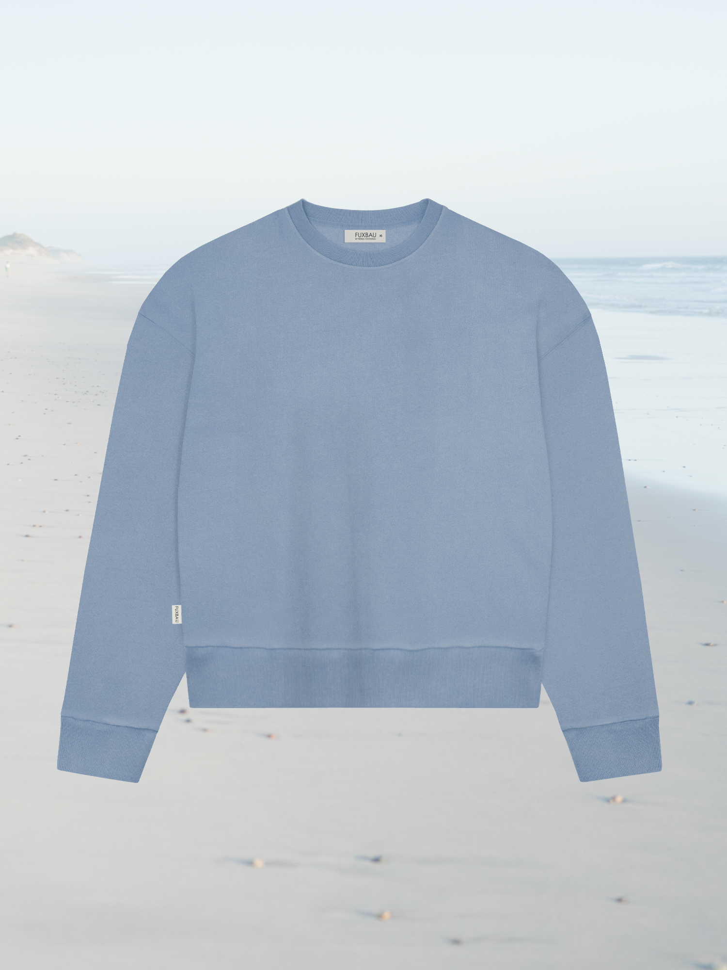 Inspiration für einen nachhaltigen Fair Fashion FUXBAU Frauen oversize Pullover in blau.