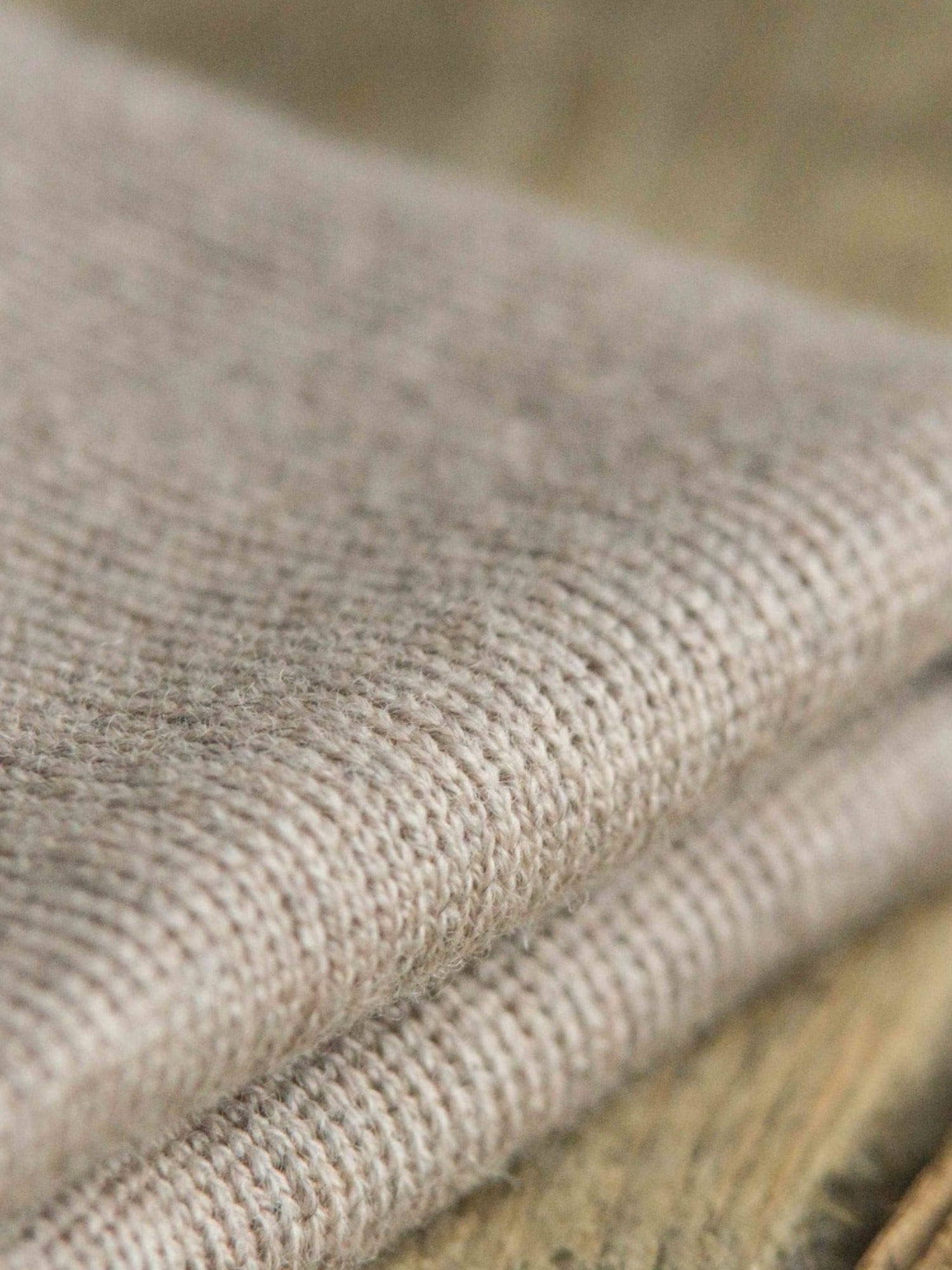Nachhaltige Kinder Merino Kork Beanie aus 100% Merinowolle in der Farbe sand.